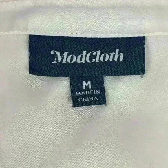 Modcloth Womens Medium Ivory Button Up Blouse Polyester Long Sleeve Ruched Back - Picture 6 of 13